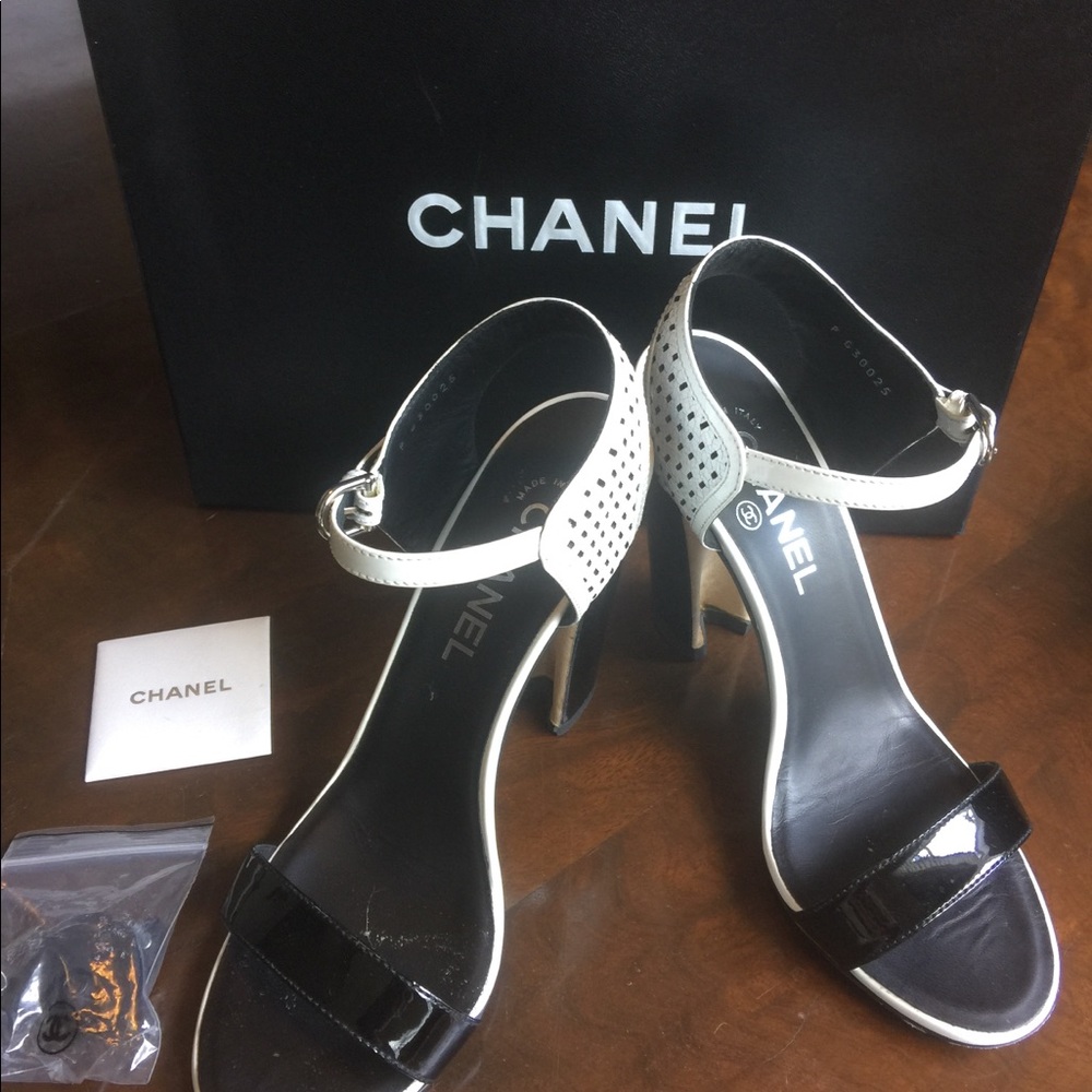 Chanel Sandals - Picture 3 of 4
